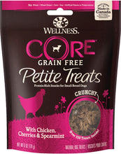 Load image into Gallery viewer, WELLNESS CORE PETITE TREATS 6OZ CRUNCHY CHICKEN CHERRIES
